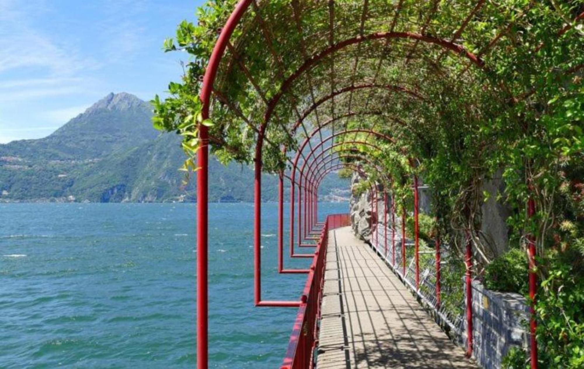Tosca House 2 Bed and Breakfast Varenna Eksteriør billede