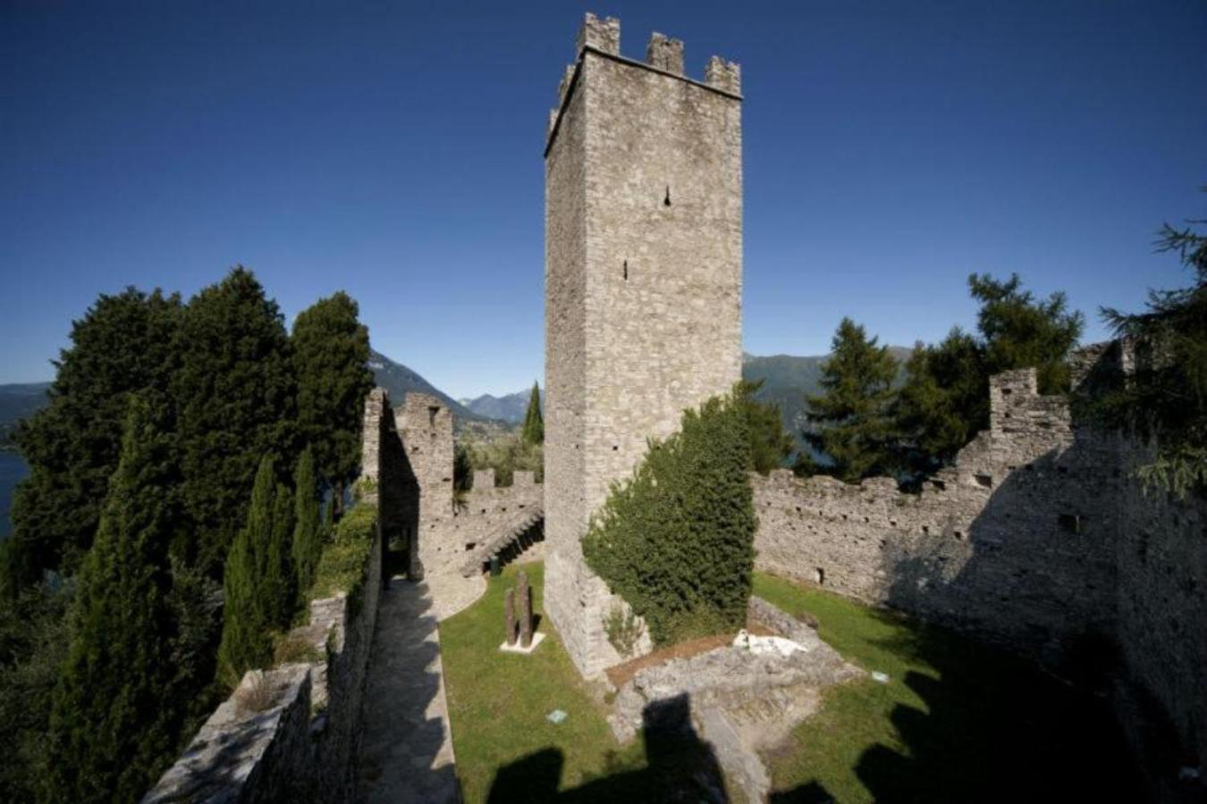 Tosca House 2 Bed and Breakfast Varenna Eksteriør billede
