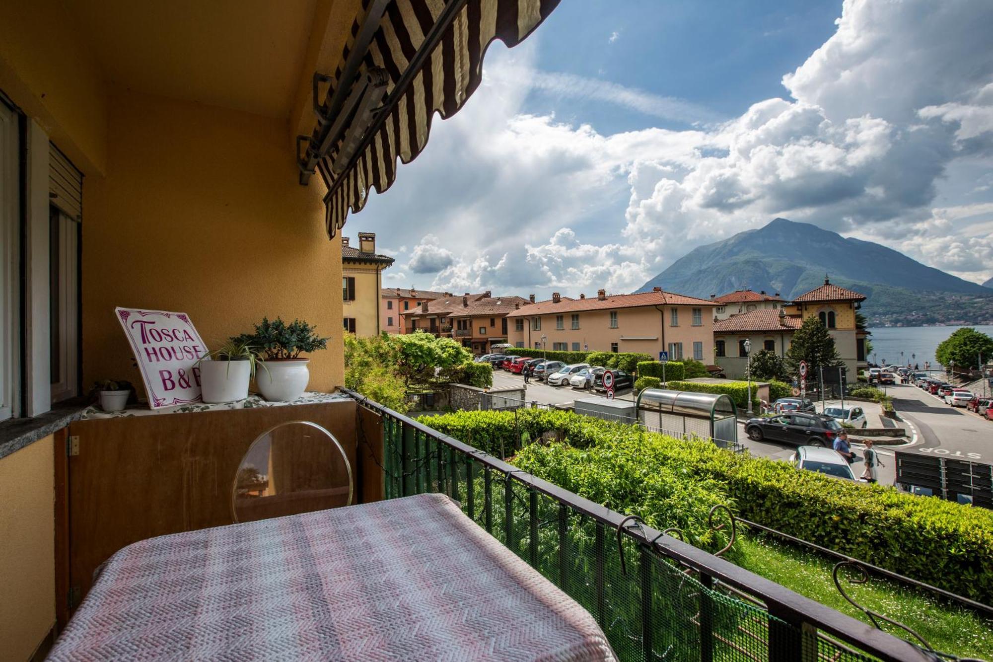 Tosca House 2 Bed and Breakfast Varenna Eksteriør billede